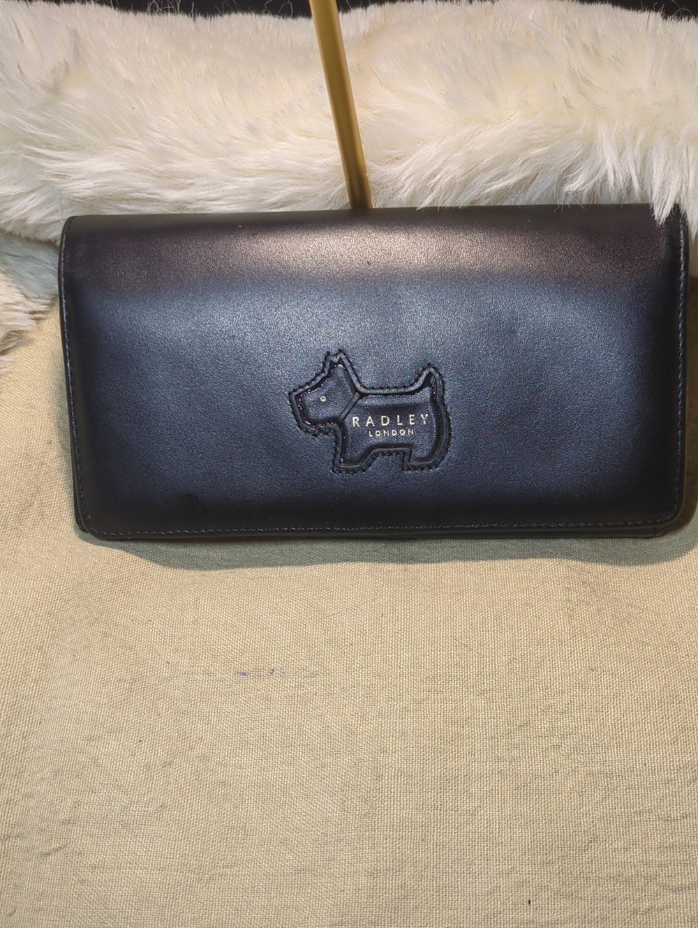 RADLEY LONDON Black Leather Clutch with Scottie Dog Emblem $75